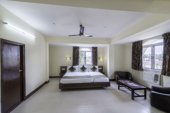 Imagen de la habitación del Hotel Treebo Trend Green Park. Foto 3