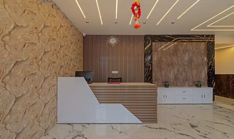 Imagen de los interiores del Hotel Treebo Trend Heaven Grand Ayodhya. Foto 18