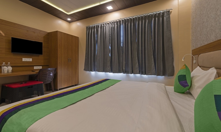 Imagen de la habitación del Hotel Treebo Trend Heaven Grand Ayodhya. Foto 11