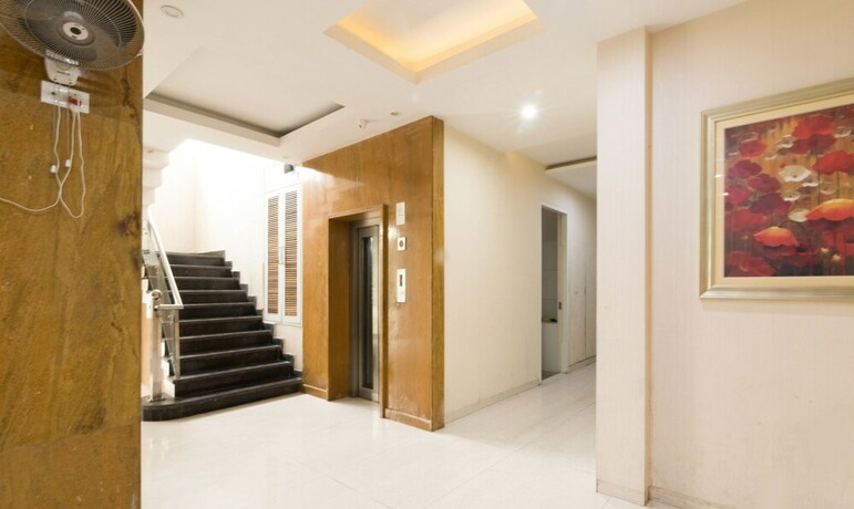 Imagen de los interiores del Hotel Treebo Trend House Inn. Foto 29