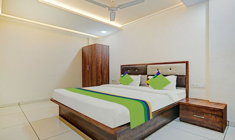Imagen de la habitación del Hotel Treebo Trend Jayshree Palace. Foto 17
