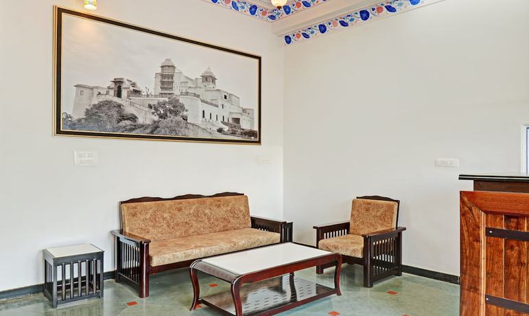 Imagen de los interiores del Hotel Treebo Trend Khakhri Haveli With Mountain View. Foto 16
