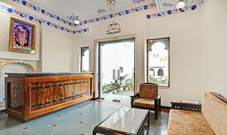 Imagen de los interiores del Hotel Treebo Trend Khakhri Haveli With Mountain View. Foto 18
