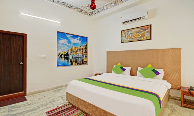 Imagen de la habitación del Hotel Treebo Trend Khakhri Haveli With Mountain View. Foto 9
