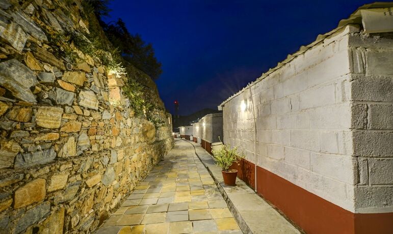 Imagen general del Hotel Treebo Trend Kumbhal Castle With Valley View. Foto 11