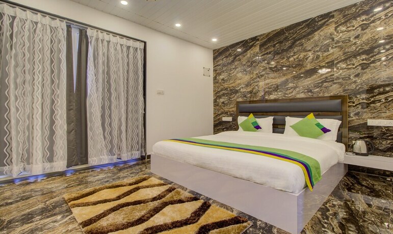 Imagen general del Hotel Treebo Trend La Prince Suites. Foto 17