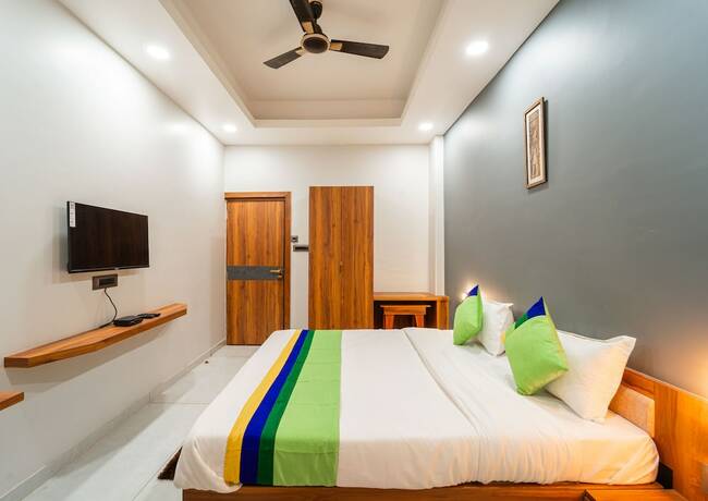 Imagen general del Hotel Treebo Trend Lake City. Foto 4