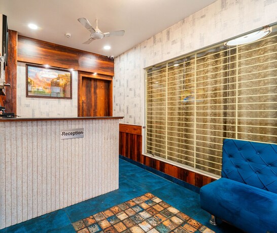 Imagen general del Hotel Treebo Trend Lake City. Foto 8
