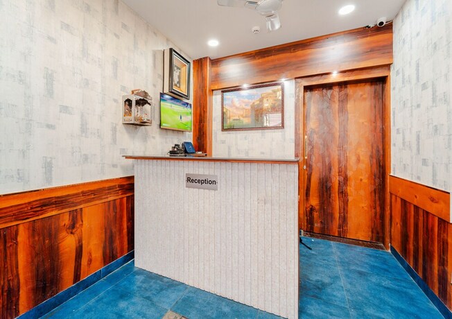 Imagen general del Hotel Treebo Trend Lake City. Foto 10