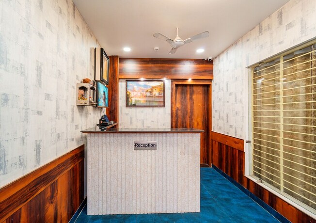 Imagen general del Hotel Treebo Trend Lake City. Foto 16