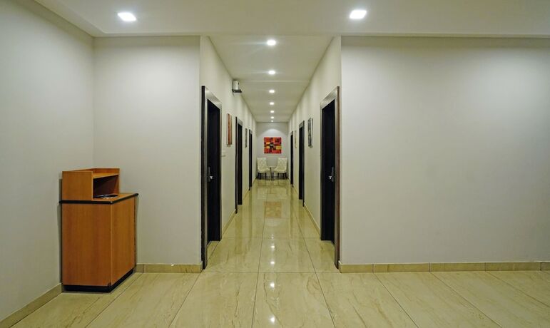Imagen general del Hotel Treebo Trend Lazystay Grand. Foto 1