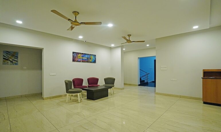 Imagen general del Hotel Treebo Trend Lazystay Grand. Foto 5