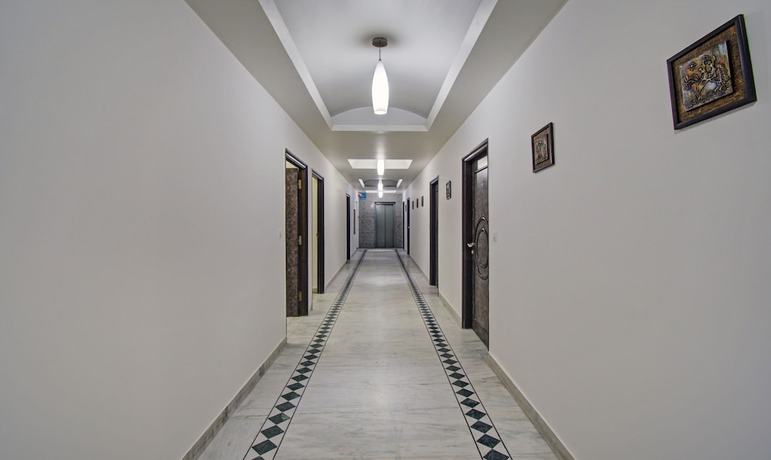 Imagen de los interiores del Hotel Treebo Trend Maharaja Residency. Foto 17