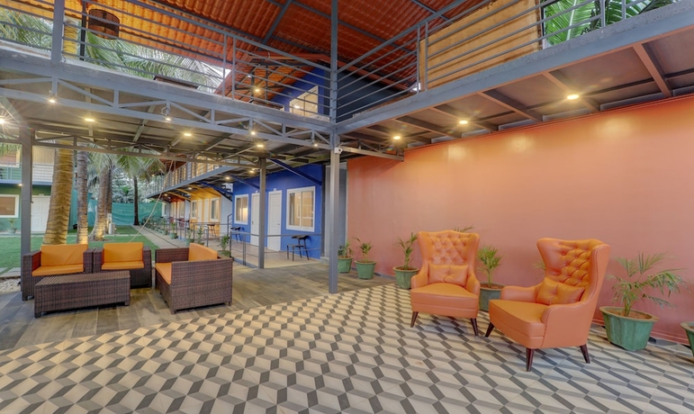 Imagen de los interiores del Hotel Treebo Trend Morjim Banyan Resort. Foto 18