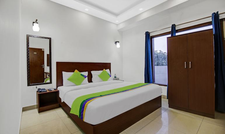Imagen de la habitación del Hotel Treebo Trend Noida Grand. Foto 3