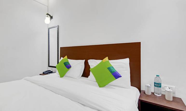 Imagen de la habitación del Hotel Treebo Trend Noida Grand. Foto 11