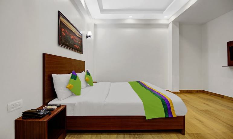 Imagen de la habitación del Hotel Treebo Trend Noida Grand. Foto 13
