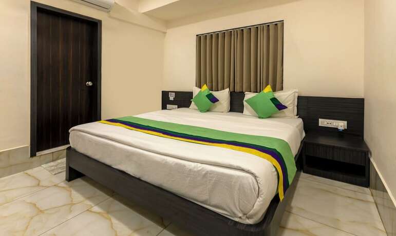Imagen de la habitación del Hotel Treebo Trend Oscar. Foto 15