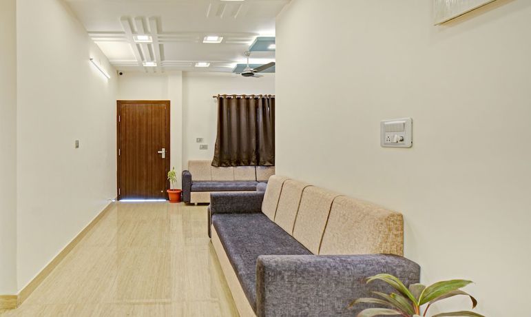 Imagen de los interiores del Hotel Treebo Trend Paras Raj. Foto 19