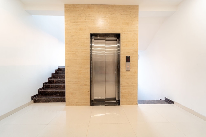 Imagen de los interiores del Hotel Treebo Trend Pure Earth Stay. Foto 14