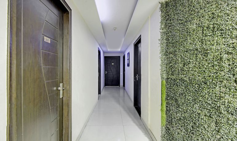 Imagen de los interiores del Hotel Treebo Trend Rockland. Foto 18