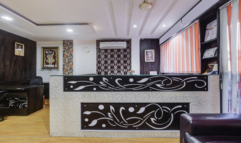 Imagen de los interiores del Hotel Treebo Trend Royal Dizire. Foto 16