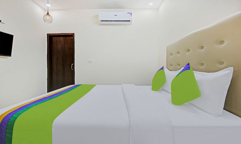 Imagen de la habitación del Hotel Treebo Trend Royal Empire. Foto 3