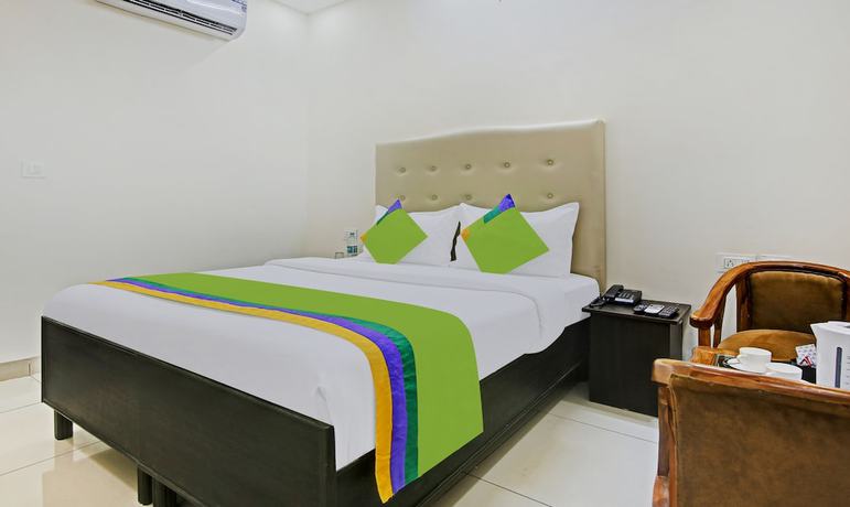 Imagen de la habitación del Hotel Treebo Trend Royal Empire. Foto 5