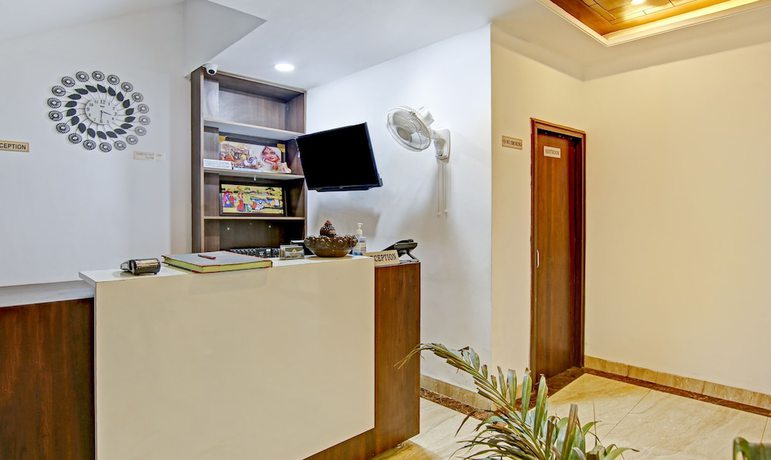 Imagen de los interiores del Hotel Treebo Trend Royal Empire. Foto 18