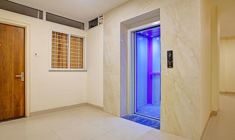 Imagen general del Hotel Treebo Trend Royal Empire Indore. Foto 2