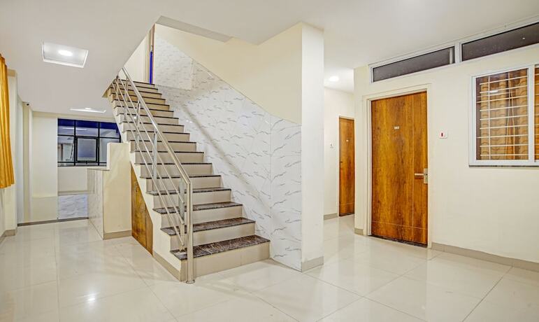 Imagen general del Hotel Treebo Trend Royal Empire Indore. Foto 10