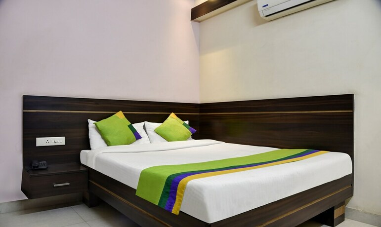 Imagen de la habitación del Hotel Treebo Trend Royal Sun Palace. Foto 20