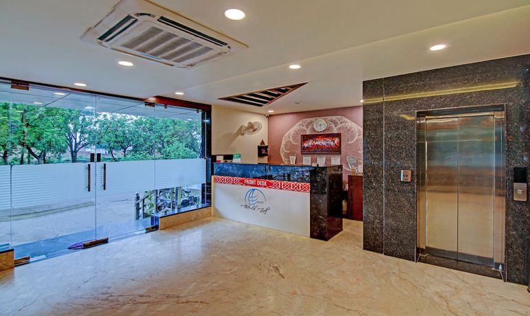 Imagen de los interiores del Hotel Treebo Trend S G Grand. Foto 14