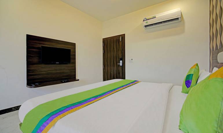 Imagen de la habitación del Hotel Treebo Trend S G Grand. Foto 10