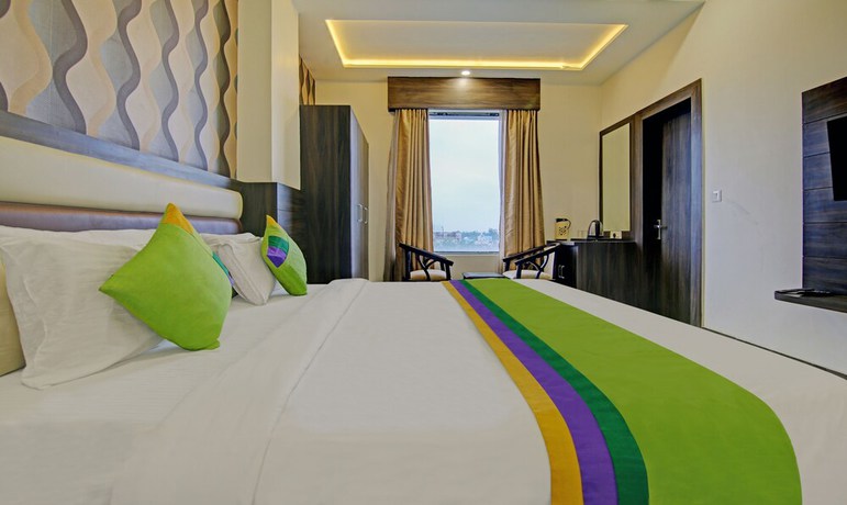 Imagen de la habitación del Hotel Treebo Trend S G Grand. Foto 11