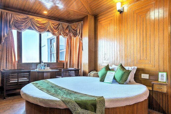 Imagen de la habitación del Hotel Treebo Trend Snow View Resort. Foto 14