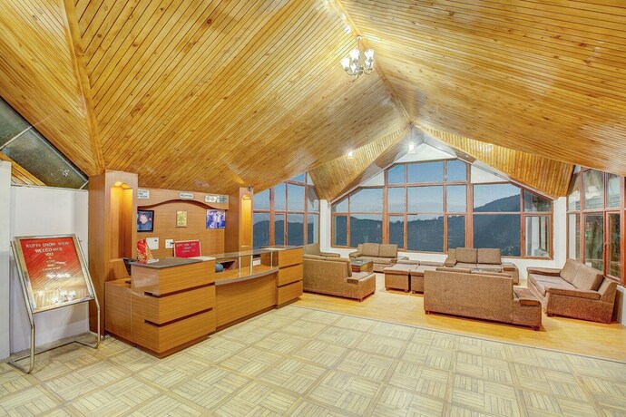 Imagen de los interiores del Hotel Treebo Trend Snow View Resort. Foto 18