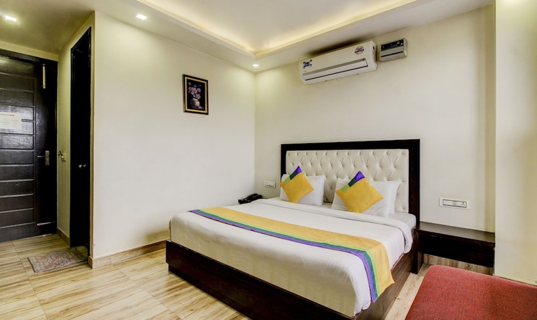 Imagen de la habitación del Hotel Treebo Trend Surya Residency. Foto 2