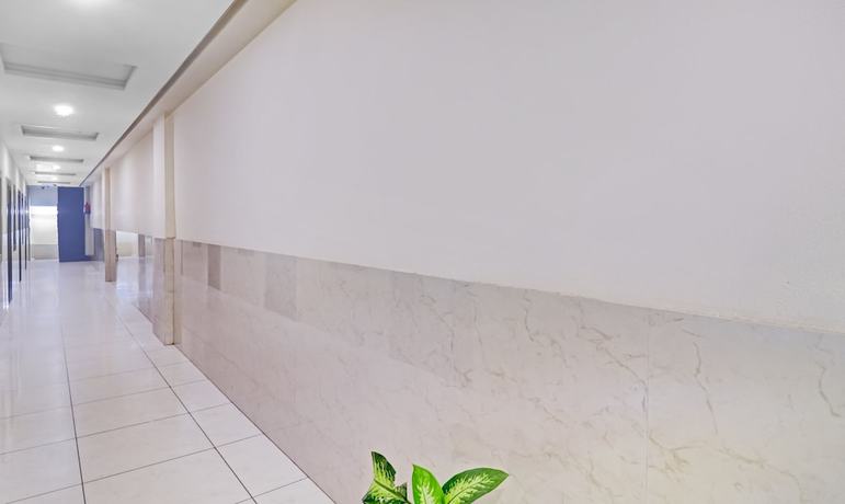 Imagen de los interiores del Hotel Treebo Trend Taj Dream. Foto 18