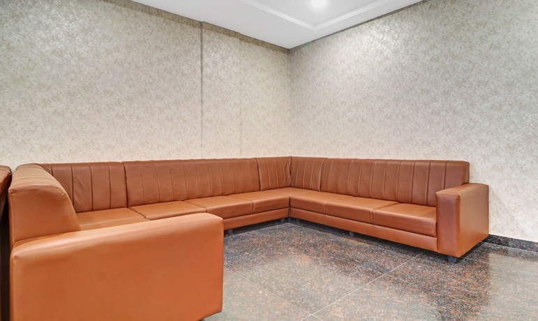 Imagen de los interiores del Hotel Treebo Trend Virat Residency US Consulate. Foto 18