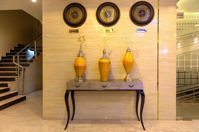 Imagen de los interiores del Hotel Treebo Tryst Sc Residency. Foto 18