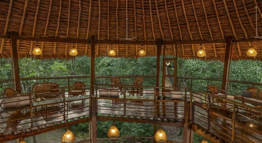 Imagen del bar/restaurante del Hotel Treehouse Lodge, Yucuruchi. Foto 4