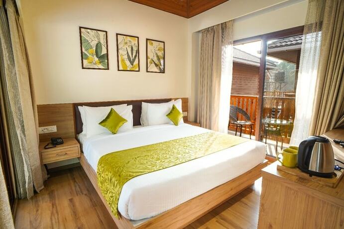 Imagen general del Hotel Treehouse MARS Beach Cottages. Foto 3