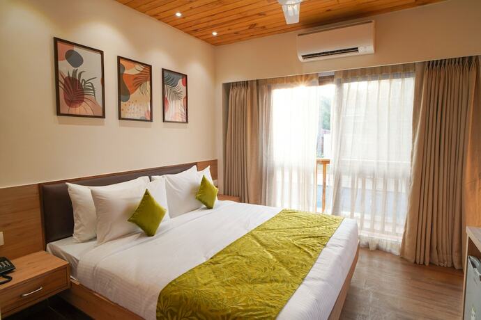 Imagen general del Hotel Treehouse MARS Beach Cottages. Foto 14