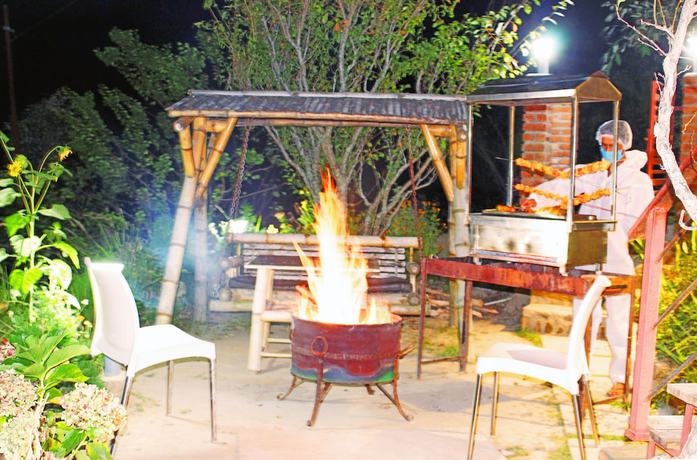 Imagen general del Hotel Treehouse Resort. Foto 5