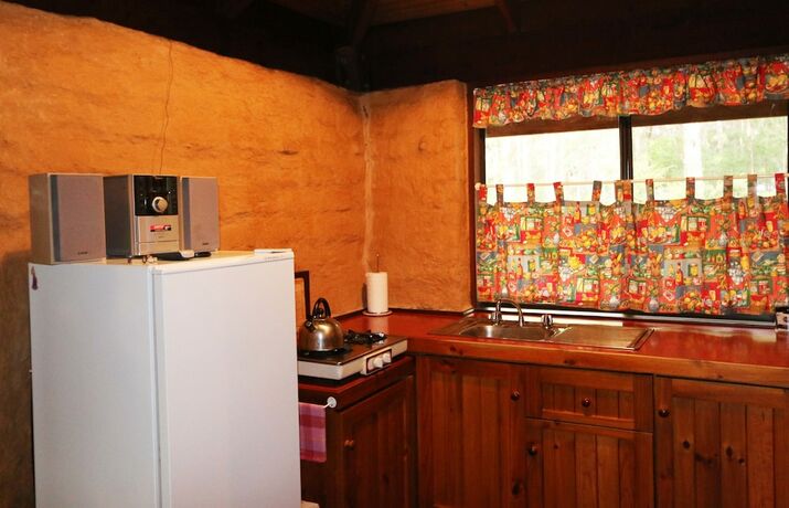 Imagen de la habitación del Hotel Treenbrook Cottages. Foto 15