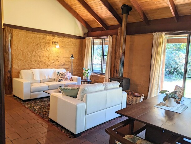 Imagen de la habitación del Hotel Treenbrook Cottages. Foto 35