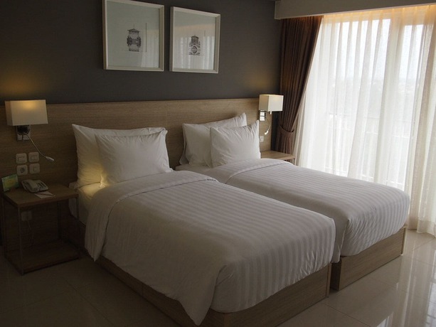 Imagen de la habitación del Hotel Treepark Karawang. Foto 11