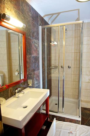 Imagen de la habitación del Hotel Treetops. Foto 7