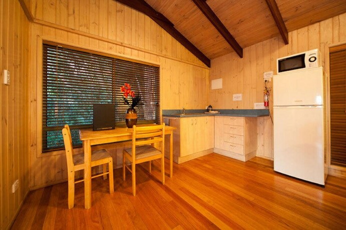 Imagen de la habitación del Hotel Treetops Seaview Montville. Foto 29